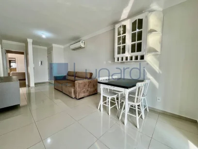 Foto Apartamento com 2 Dormitórios