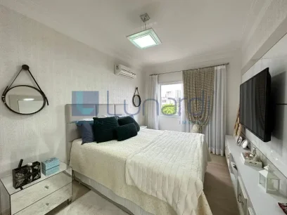 Foto Apartamento com 3 Dormitórios