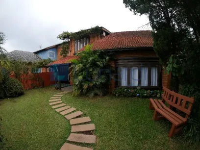 Casa com 3 Dormitórios