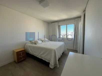 Foto Apartamento com 2 Suítes