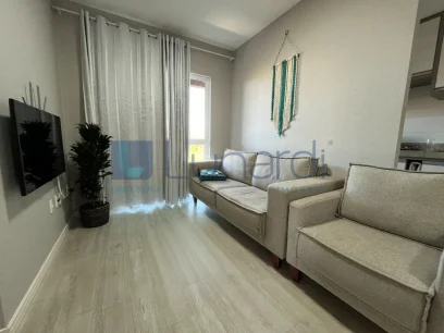 Foto Apartamento com 2 Dormitórios