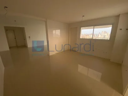 Foto Apartamento com 3 Suítes