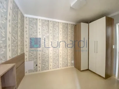 Foto Apartamento com 2 Dormitórios