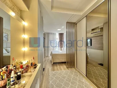 Foto Apartamento com 3 Dormitórios