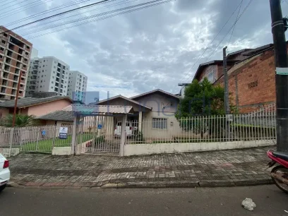 Foto Casa com 4 Dormitórios