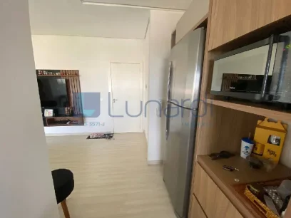 Foto Apartamento com 2 Dormitórios