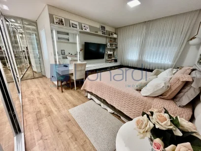 Foto Apartamento com 3 Suítes