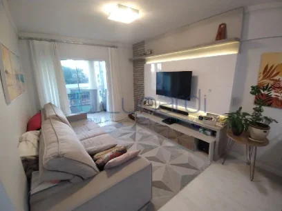 Foto Apartamento com 2 Dormitórios