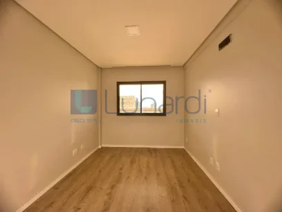 Foto Apartamento com 3 Dormitórios