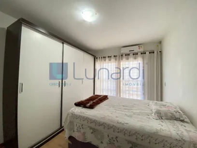 Foto Apartamento com 3 Dormitórios