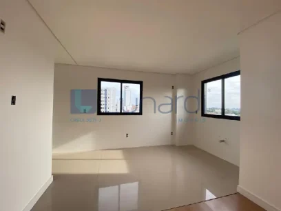 Foto Apartamento com 3 Dormitórios