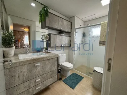 Foto Apartamento com 3 Dormitórios