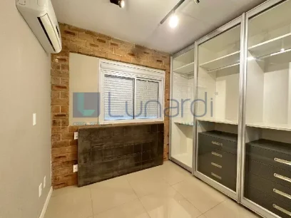 Foto Apartamento com 2 Dormitórios