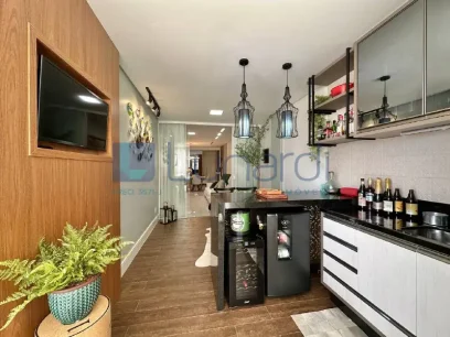 Foto Apartamento com 3 Dormitórios