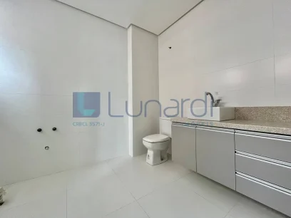 Foto Apartamento com 3 Suítes