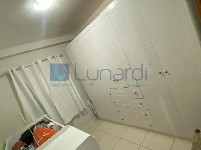 Foto Apartamento com 2 Dormitórios