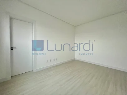 Foto Apartamento com 3 Suítes