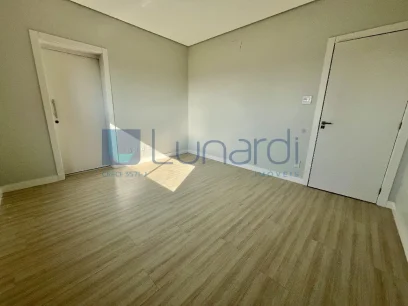 Foto Apartamento com 3 Suítes