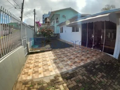 Foto Casa com 2 Dormitórios