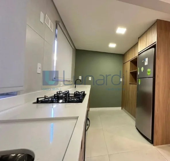 Apartamento com 3 Dormitórios