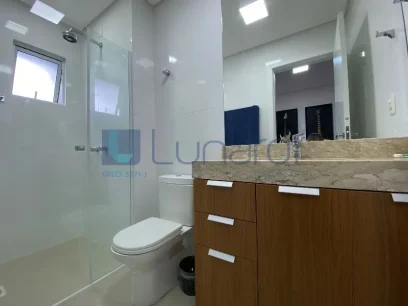 Foto Apartamento com 2 Suítes