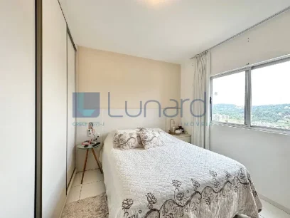 Foto Apartamento com 2 Dormitórios