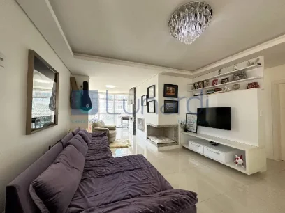 Foto Apartamento com 2 Dormitórios