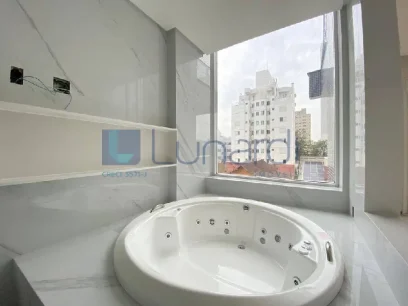 Foto Apartamento com 3 Suítes