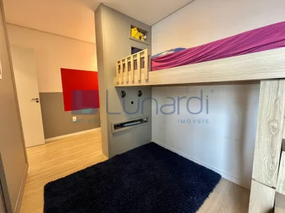 Foto Apartamento com 2 Dormitórios