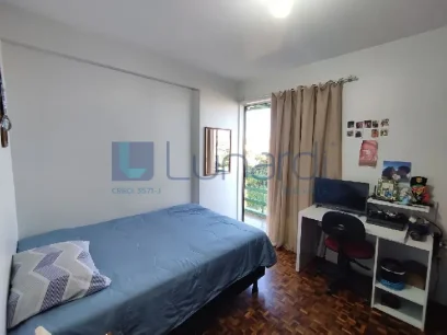 Foto Apartamento com 3 Dormitórios