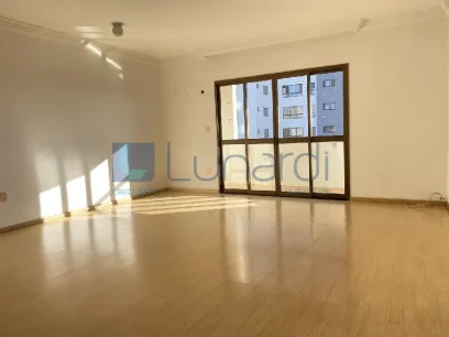 Foto Apartamento com 3 Dormitórios