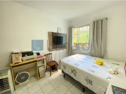 Foto Apartamento com 3 Dormitórios