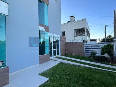 Foto Casa com 2 Dormitórios