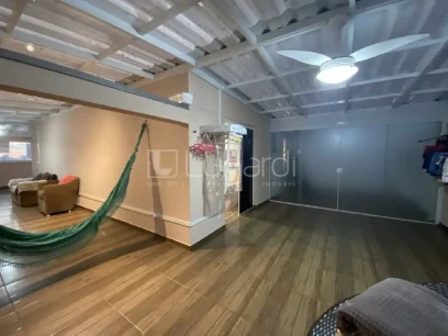 Foto Apartamento com 3 Dormitórios