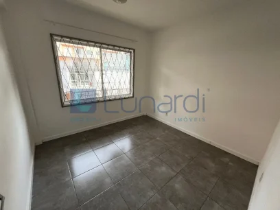 Foto Apartamento com 3 Dormitórios