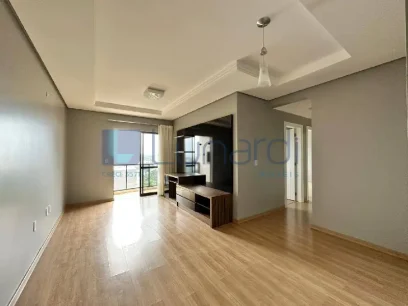 Foto Apartamento com 3 Dormitórios