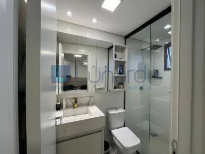 Foto Apartamento com 2 Dormitórios