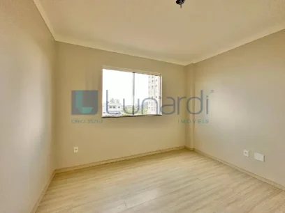 Foto Apartamento com 2 Dormitórios