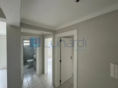 Foto Apartamento com 2 Dormitórios