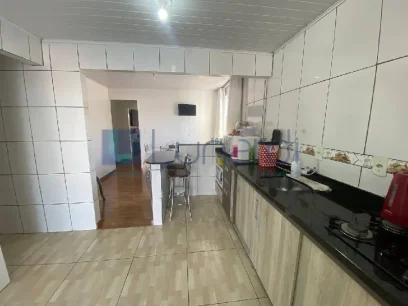 Foto Casa com 2 Dormitórios