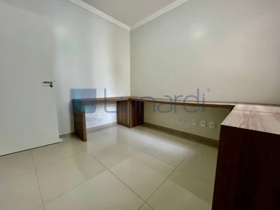 Foto Apartamento com 2 Dormitórios