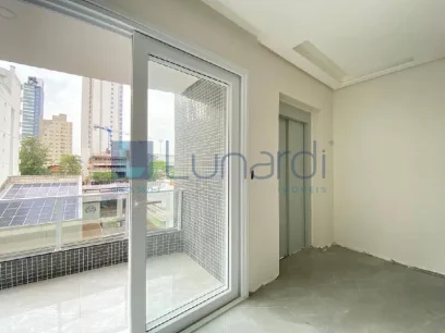 Foto Apartamento com 3 Suítes