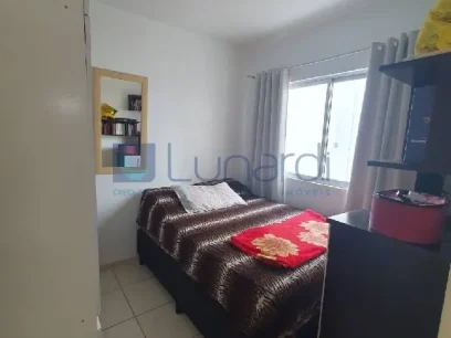 Foto Apartamento com 2 Dormitórios