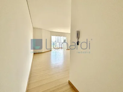 Foto Apartamento com 3 Dormitórios