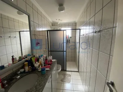 Foto Apartamento com 2 Dormitórios