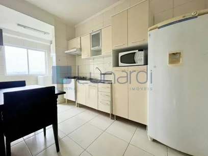 Foto Apartamento com 2 Dormitórios