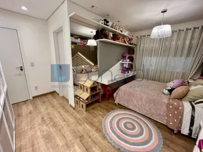 Foto Apartamento com 3 Suítes