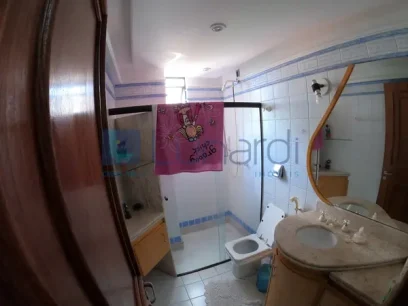 Foto Apartamento com 3 Dormitórios