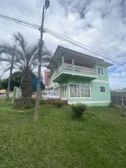 Casa com 3 Dormitórios