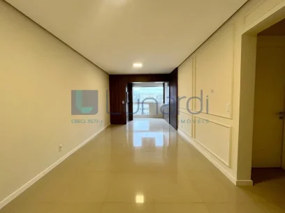 Apartamento com 2 Dormitórios